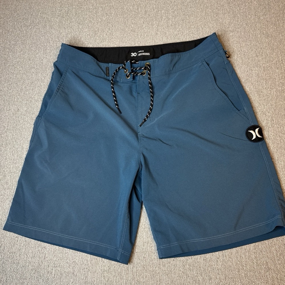 Hurley Phantom Men's Board Shorts‎ Blue With Tie Closure Size 30 Water  Swimming